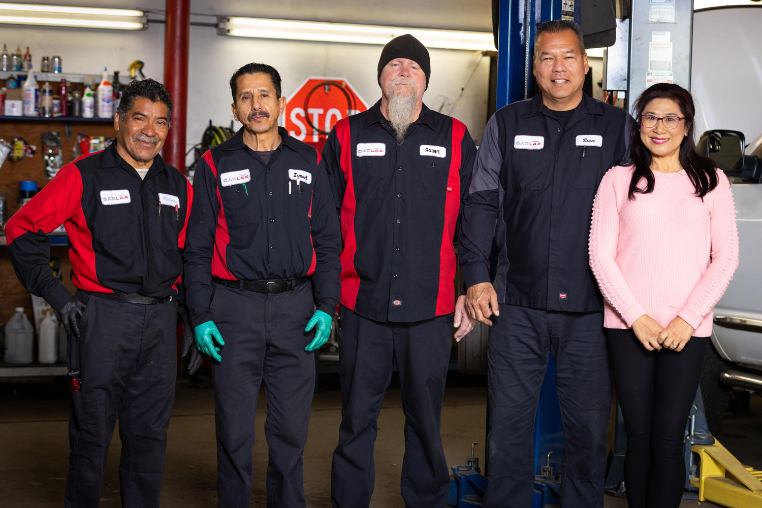 auto repair experts team