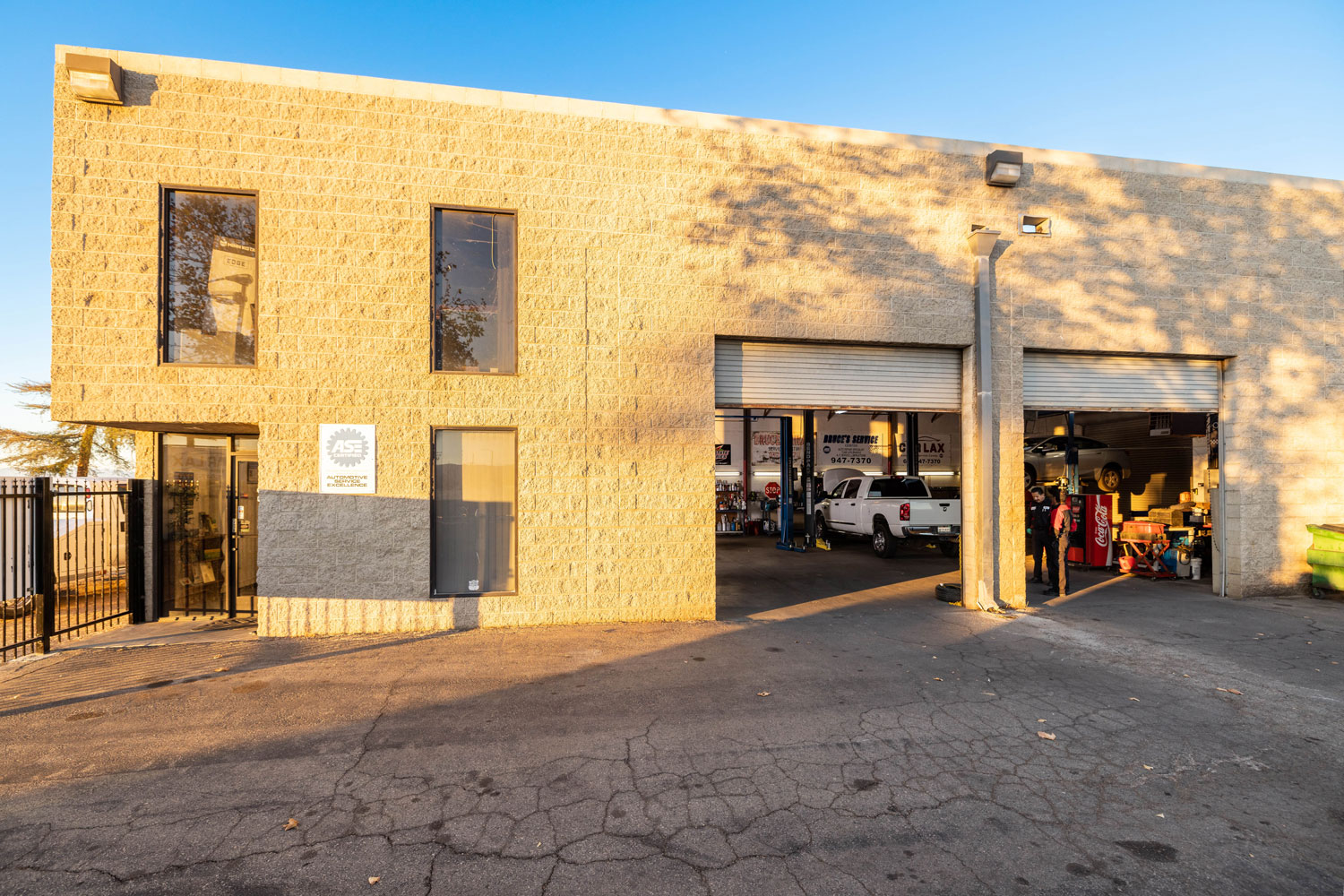 Vehicle Garage Area